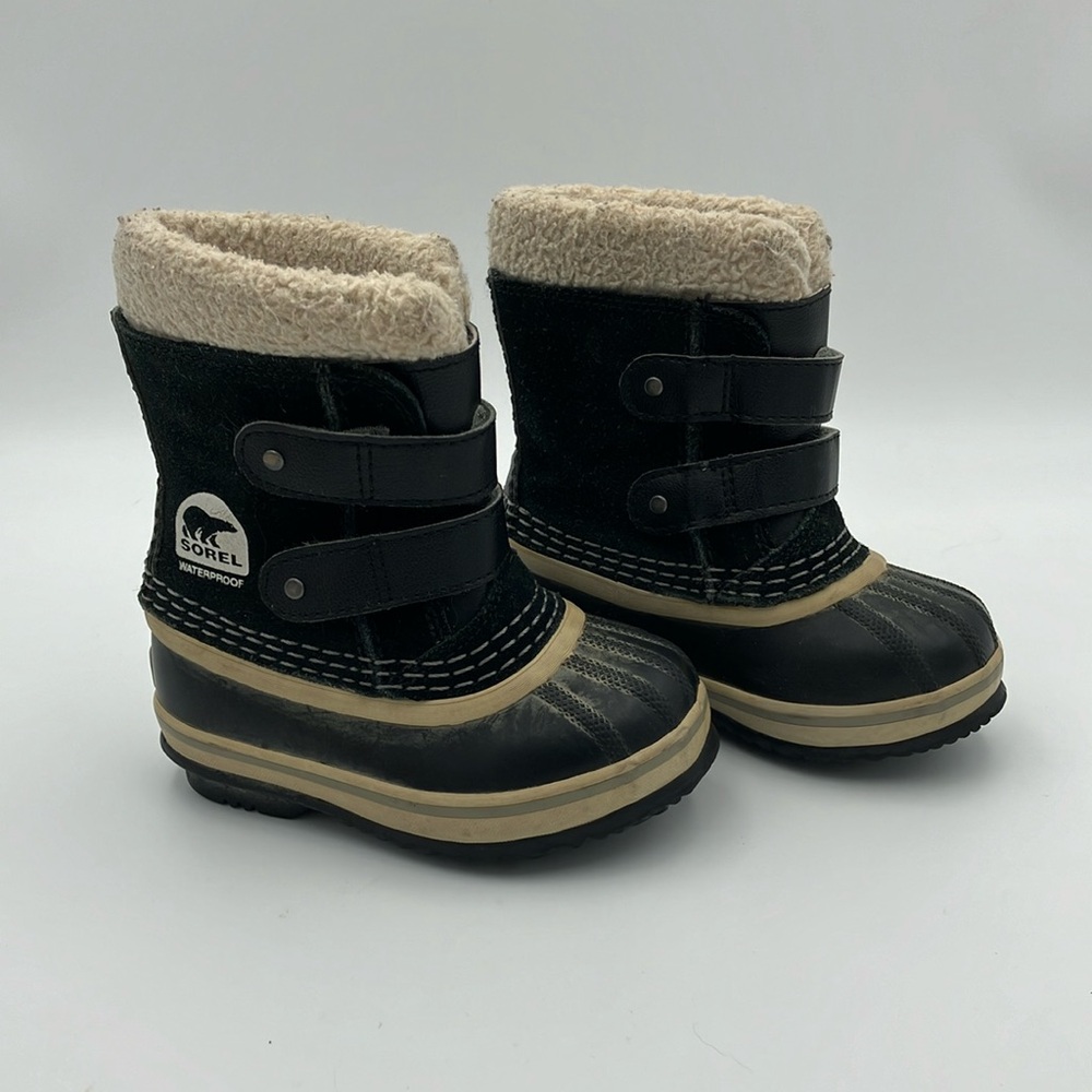 Sorel Yoot Pac Nylon Winter Boots (toddler size 7)